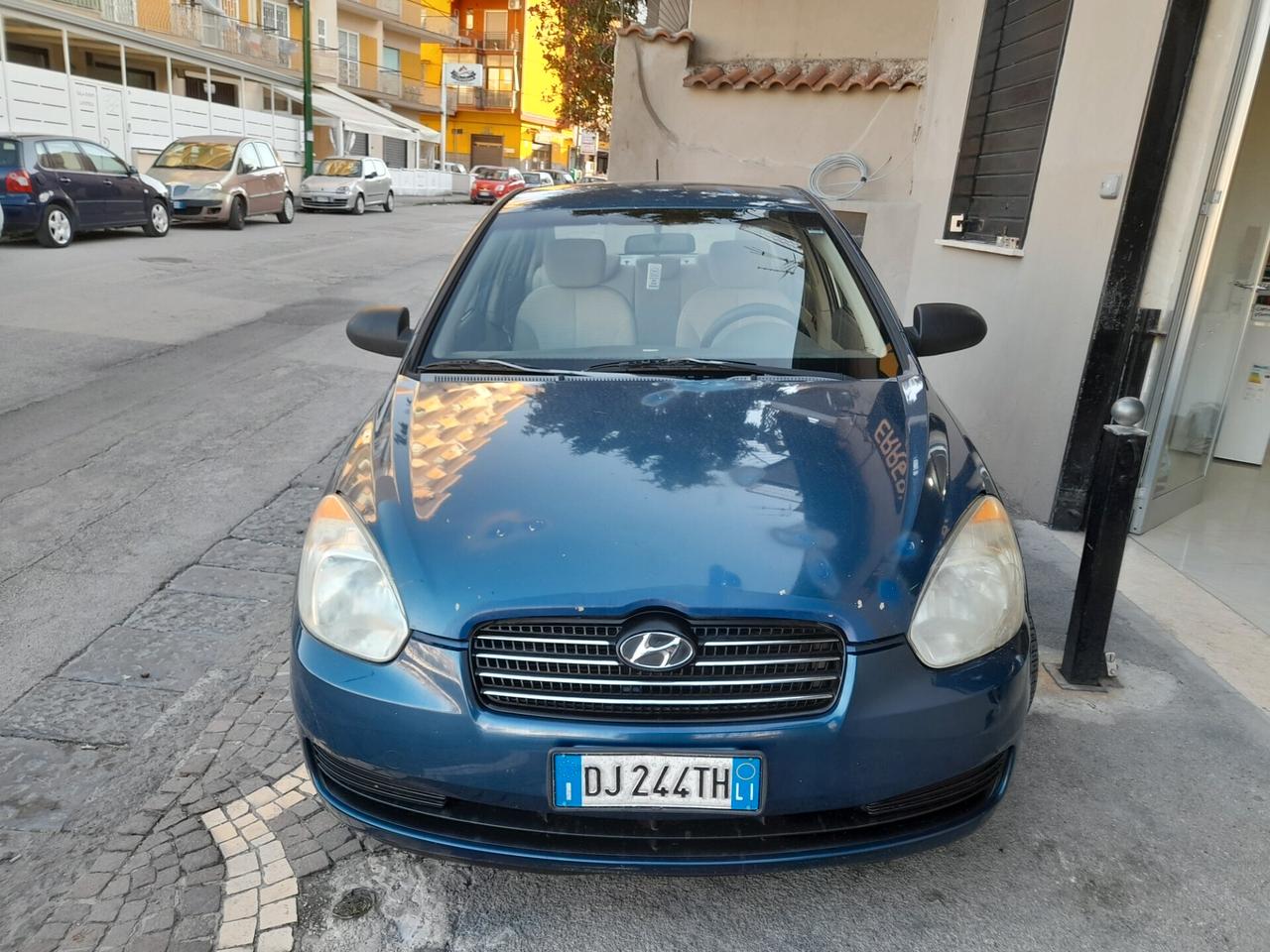 Hyundai Accent 1.4 4p. Style