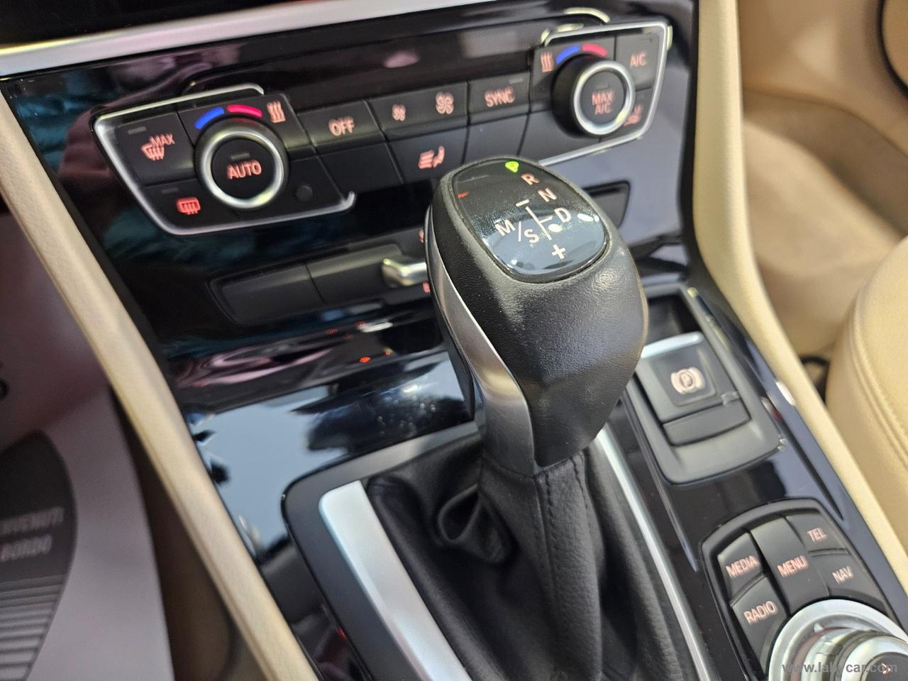 BMW 218d Active Tourer Advantage