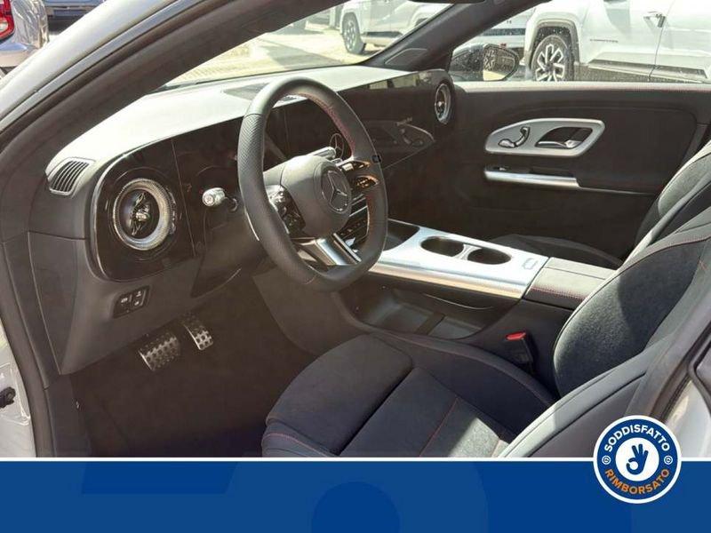 Mercedes-Benz CLA 200 Automatic 4Matic Coupé AMG Line Premium