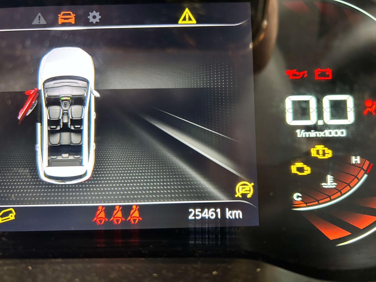 MG ZS 1.5 Benzina 106CV - 2024 Incidentata