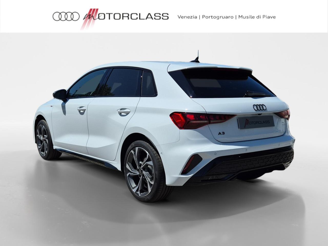 Audi A3 sportback 1.5 tfsi mhev 48v 150cv s line edition