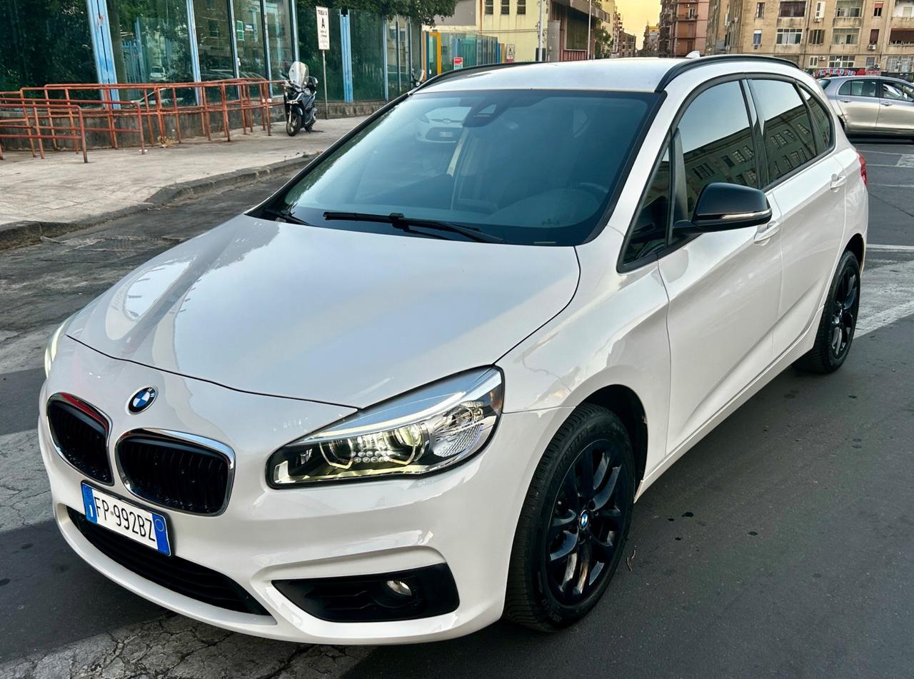 Bmw 2er Active Tourer 218d Luxury sport