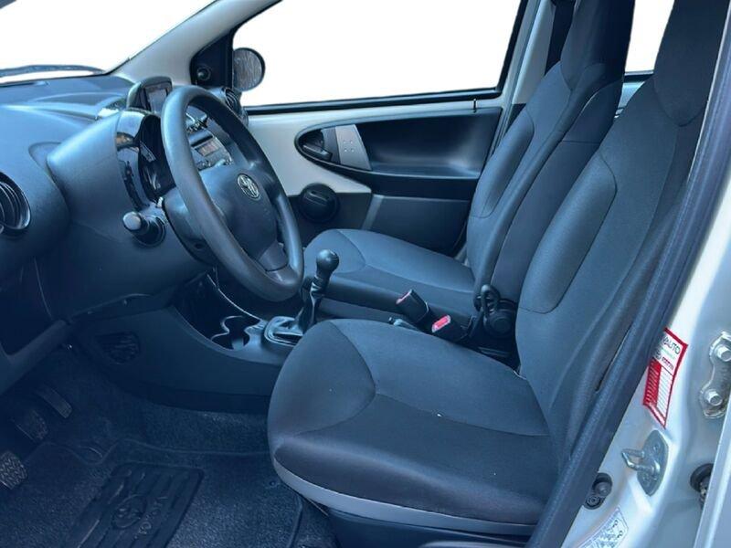 Toyota Aygo Aygo 1.0 12V VVT-i 5 porte Active Connect