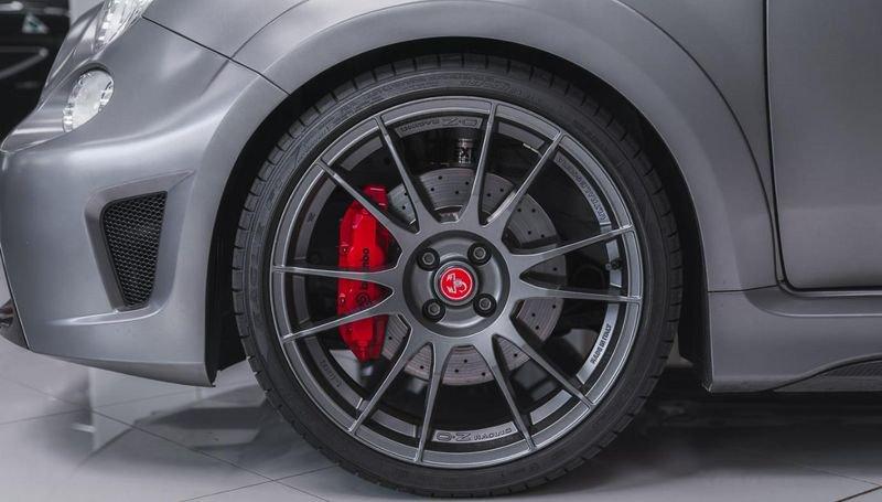 Abarth 695 ABARTH 695 BIPOSTO