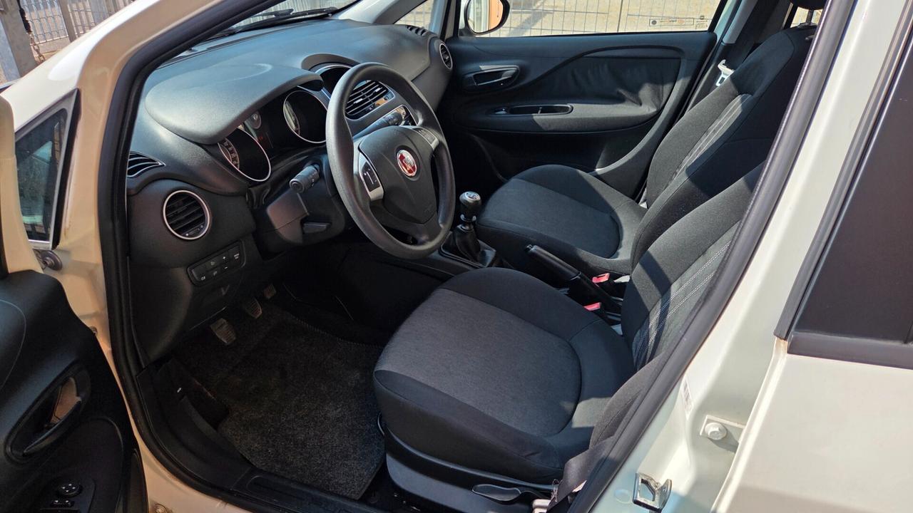 Fiat Punto 1.4 S&S 8V 5 porte Lounge