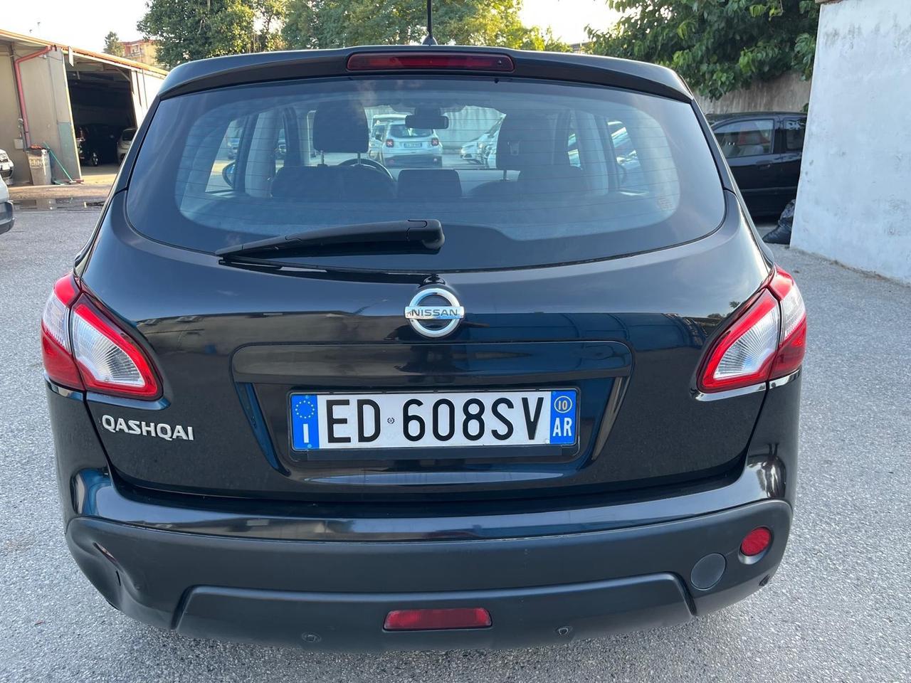 Nissan Qashqai 1600 gpl - full- 11/2010