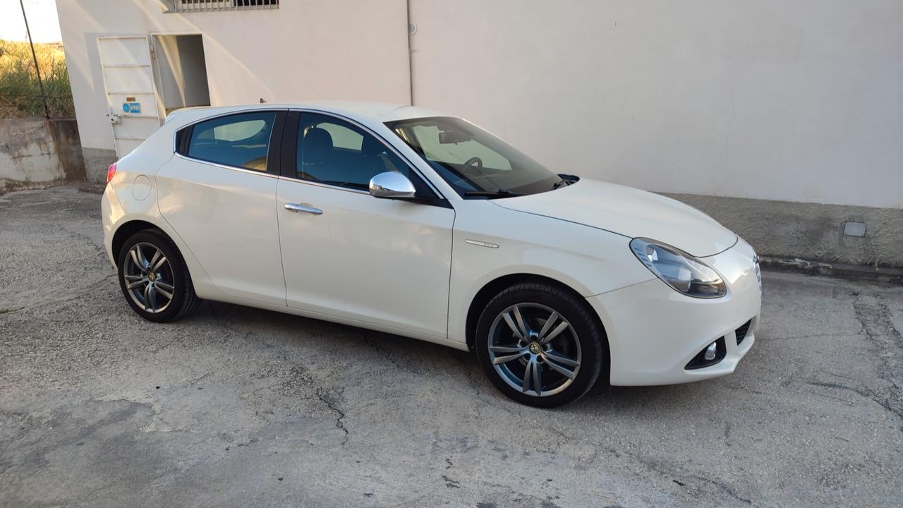 Alfa Romeo Giulietta 1.6 JTDm-2 105 CV Progression