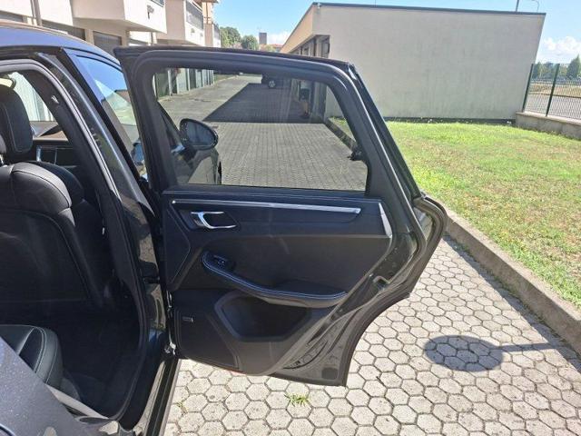 PORSCHE Macan 3.0 GTS
