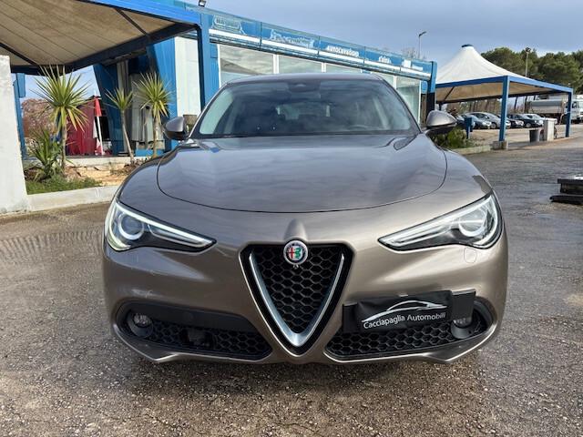 Alfa Romeo Stelvio 2.2 Turbodiesel 180 CV AT8 Q4 Executive