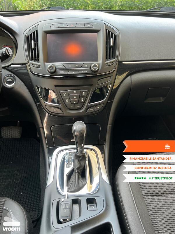 OPEL Insignia 2.0 CDTI 4×4 170CV Sports Tourer...
