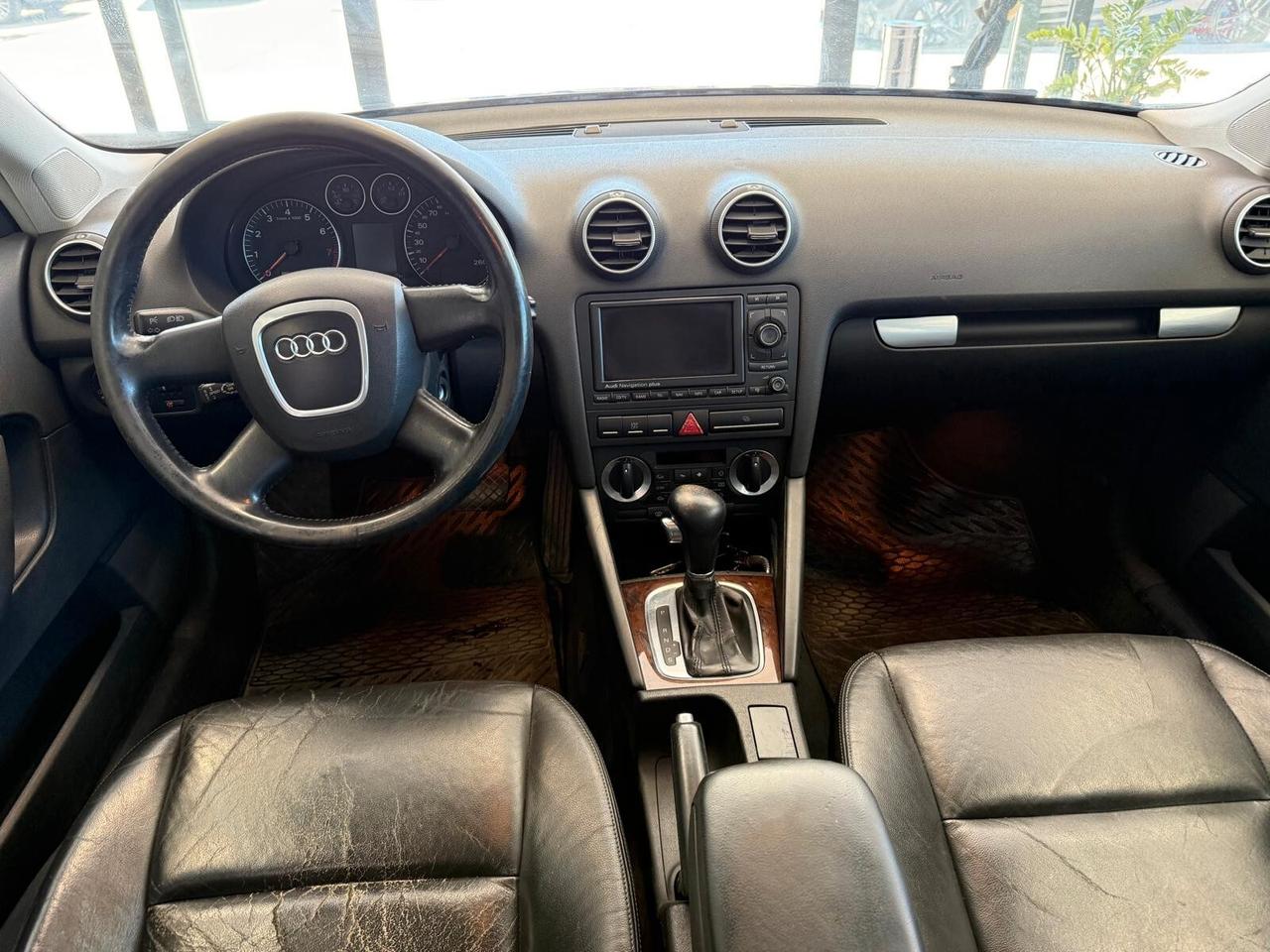 Audi A3 2.0 16V FSI Attraction