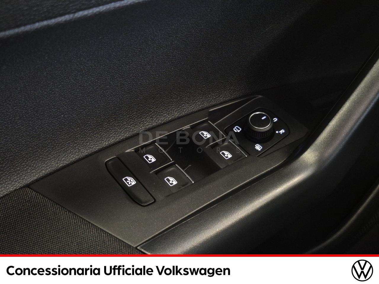 Volkswagen Taigo 1.0 tsi r-line 115cv