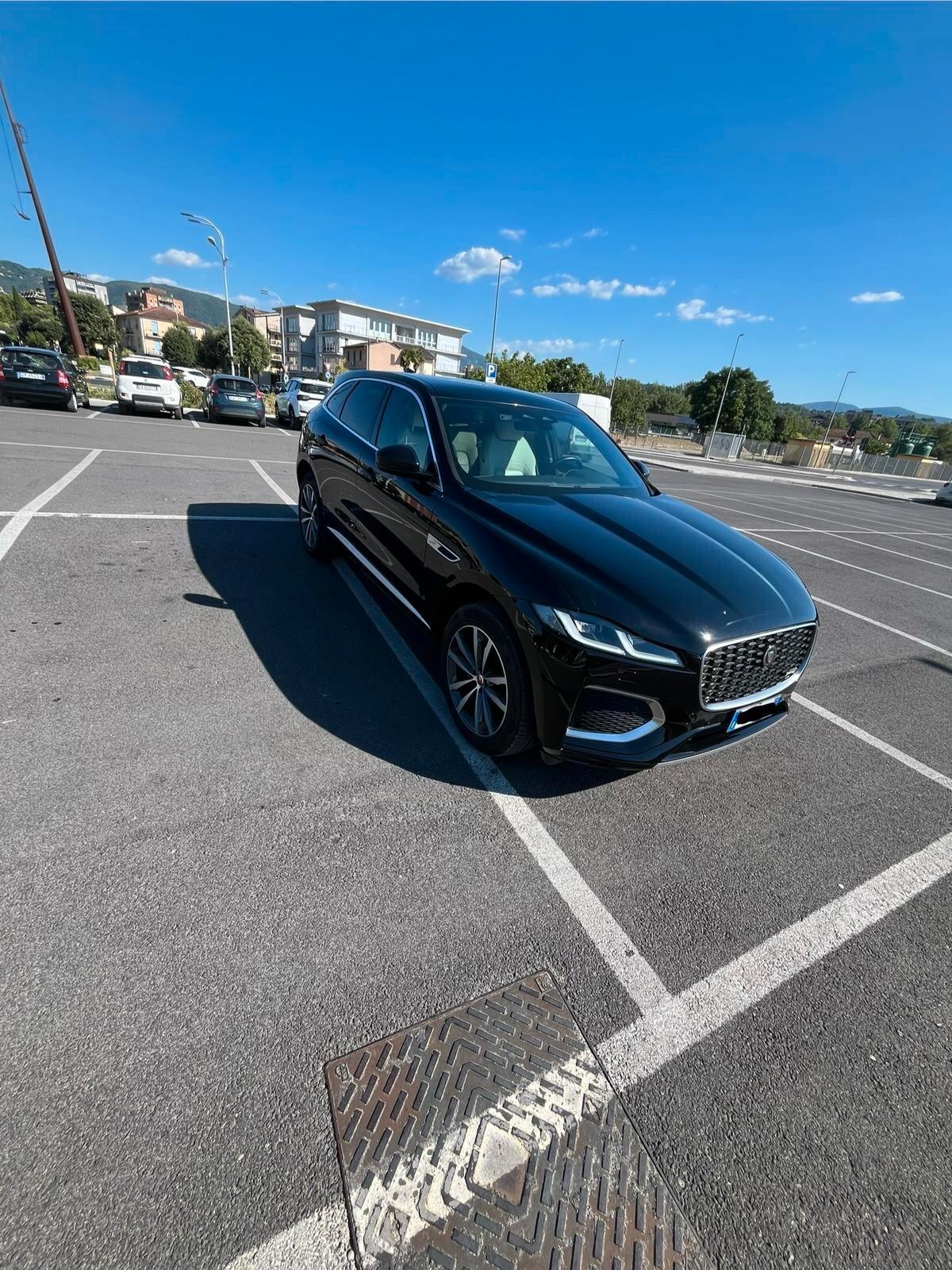 Jaguar F-Pace 2.0 D 204 CV AWD aut. R-Dynamic S