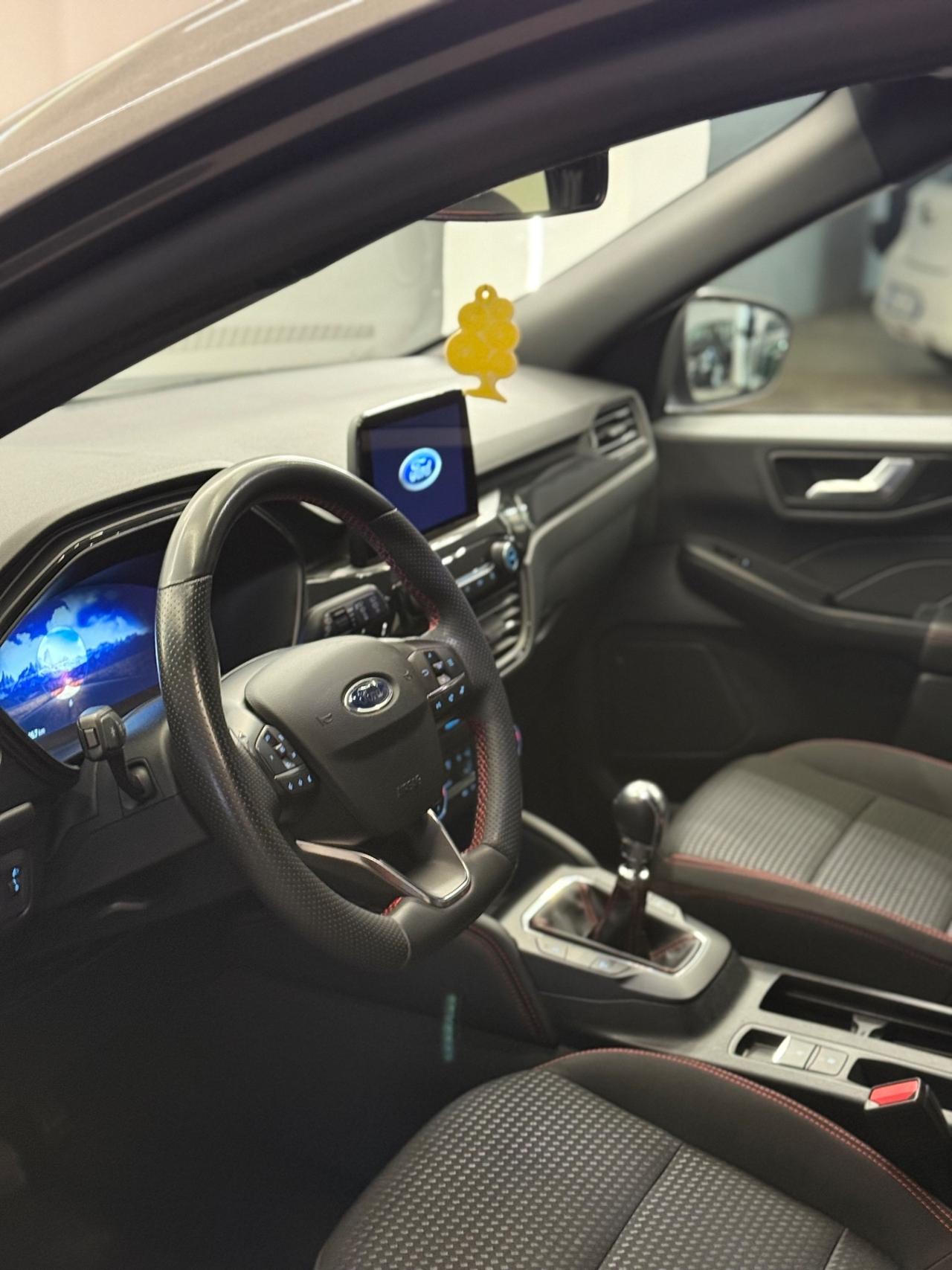 Ford Kuga 1.5 EcoBlue 120 CV 2WD ST-Line Design