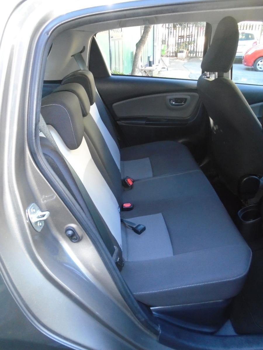 Yaris'18 IBRIDA 5p 105000 km ok neopat.