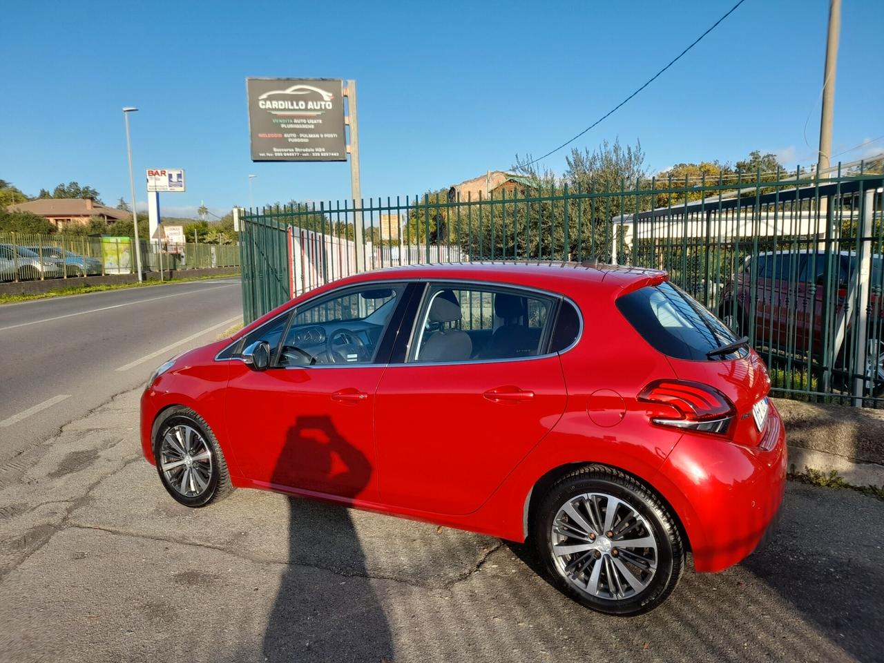 Peugeot 208 BlueHDi 75 CV- 5 porte Allure