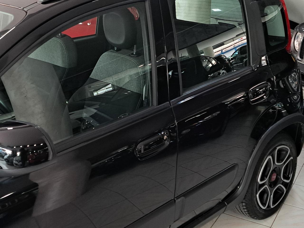 Fiat Panda 1.0 FireFly S&S Hybrid Sport