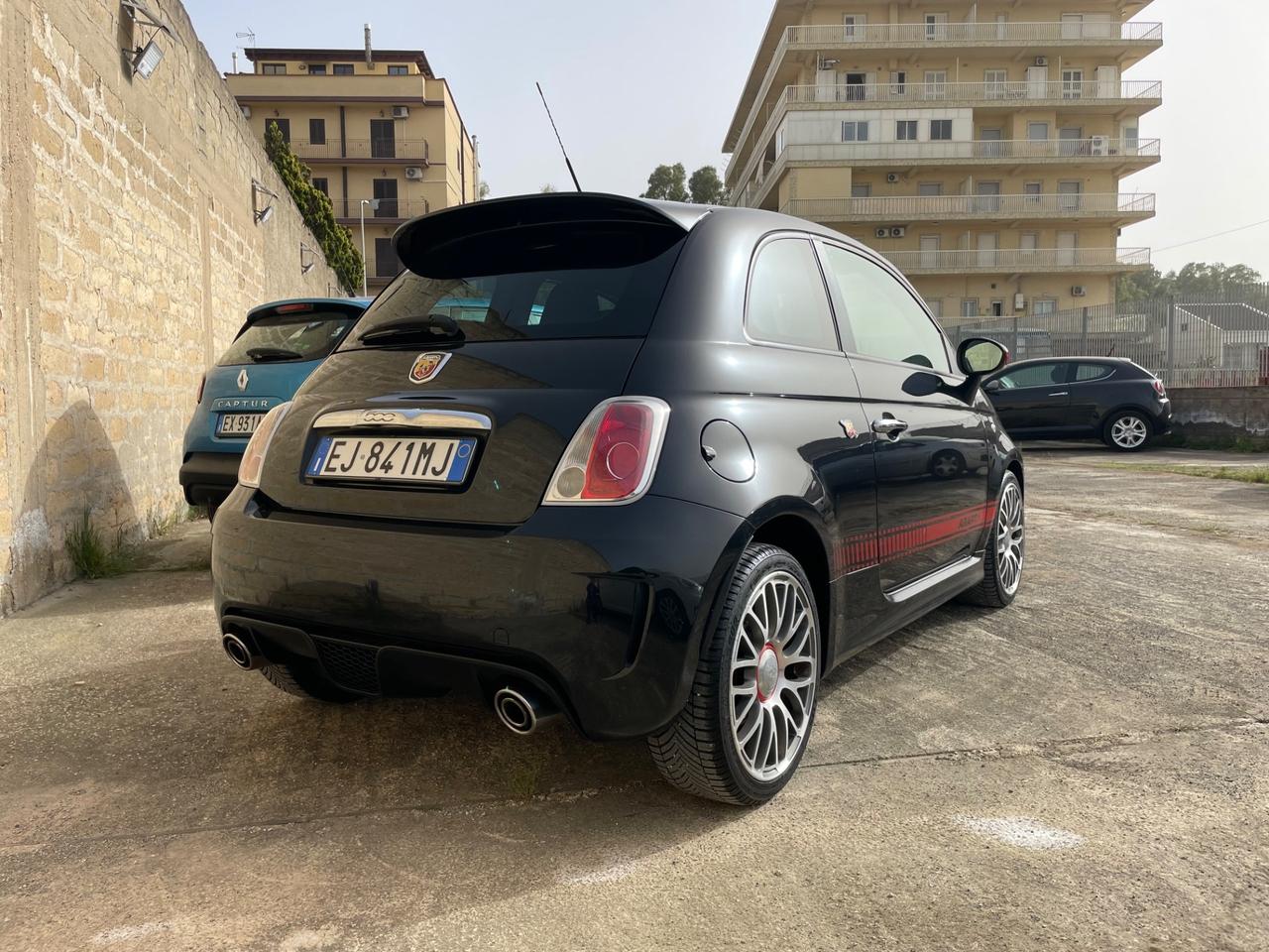 FIAT 500 Abarth 1.4 Turbo T-Jet