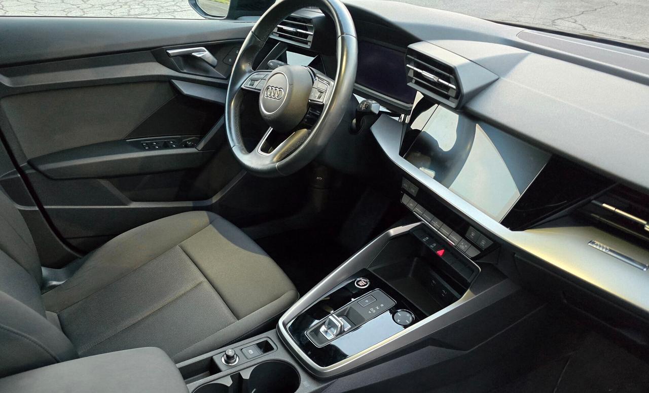 Audi A3 SPB 35 TDI S tronic Business Advanced