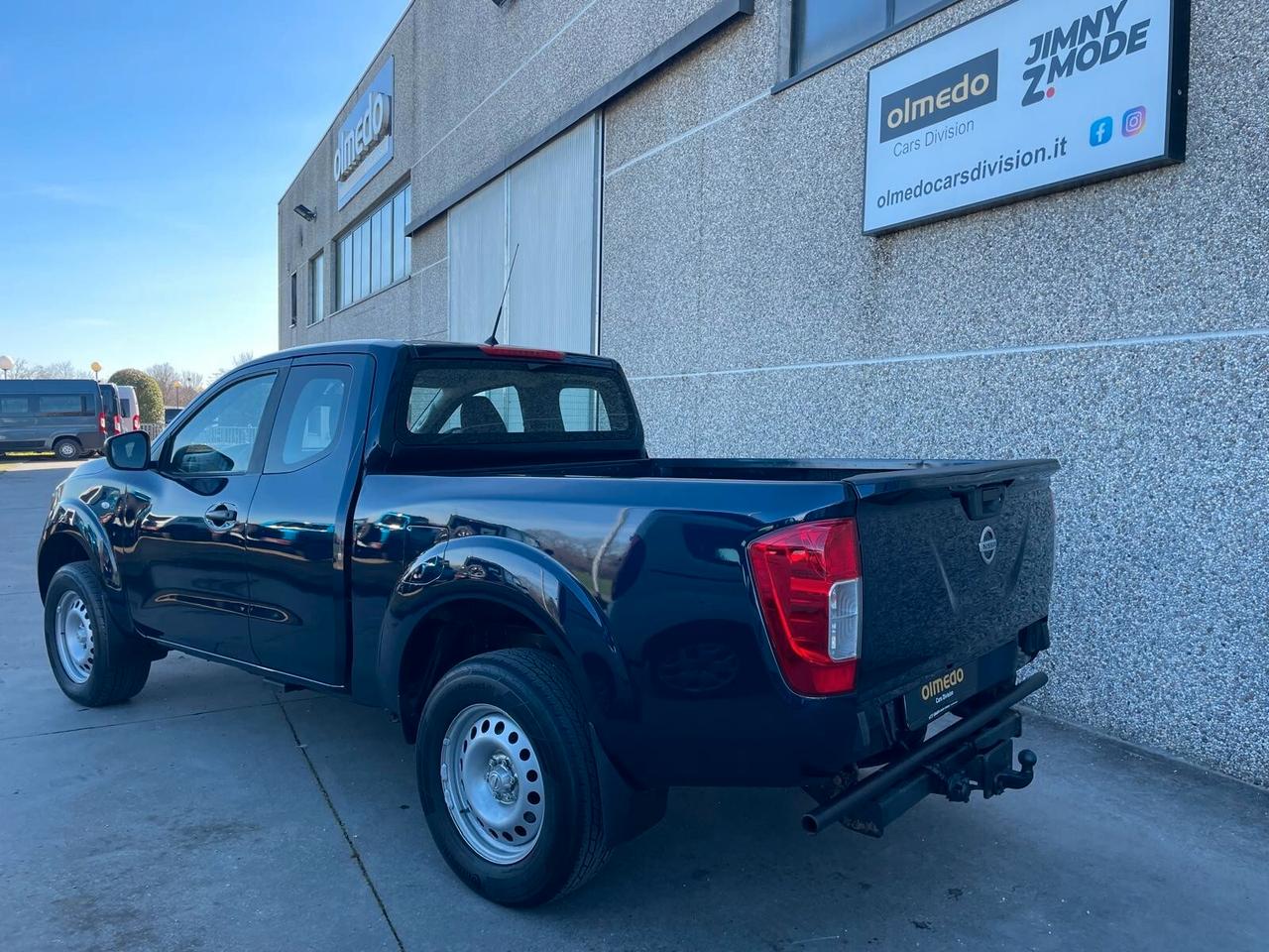 Nissan Navara 2.3 dCi 4WD King Cab Acenta