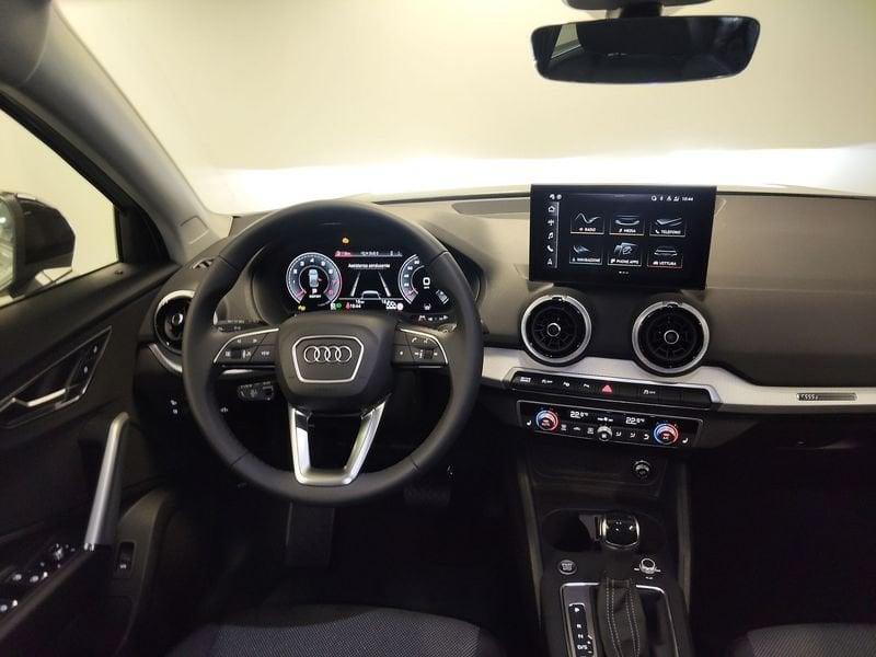 Audi Q2 Q2 35 1.5 tfsi Identity Black s-tronic