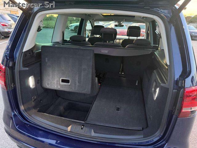 VOLKSWAGEN Sharan Sharan 2.0 tdi Business Dsg-7P Navi Tetto-GA356AL