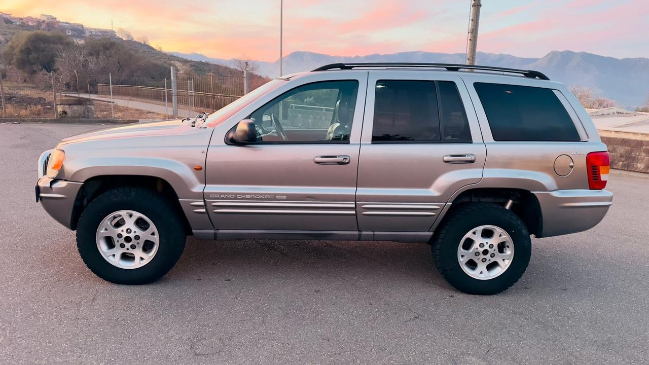 Jeep Grand Cherokee 4.7 V8 cat