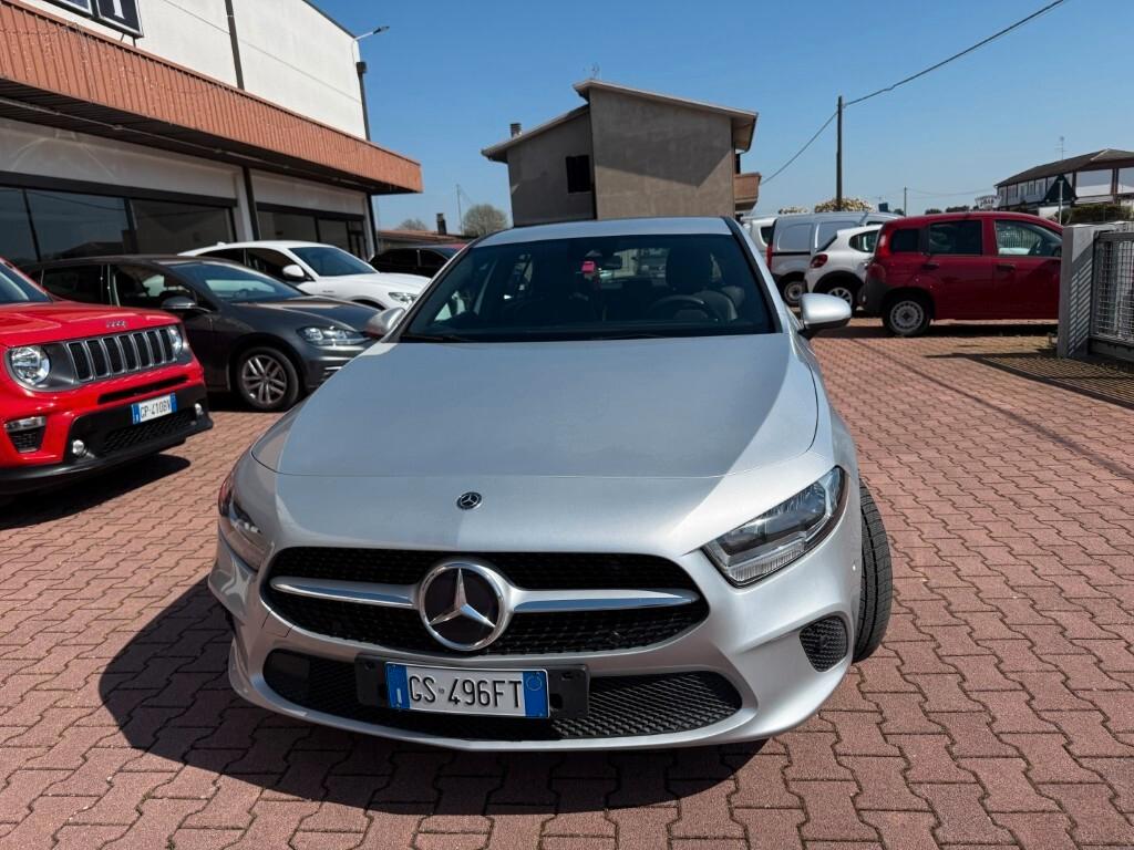 Mercedes-benz A 180 d Automatic Premium