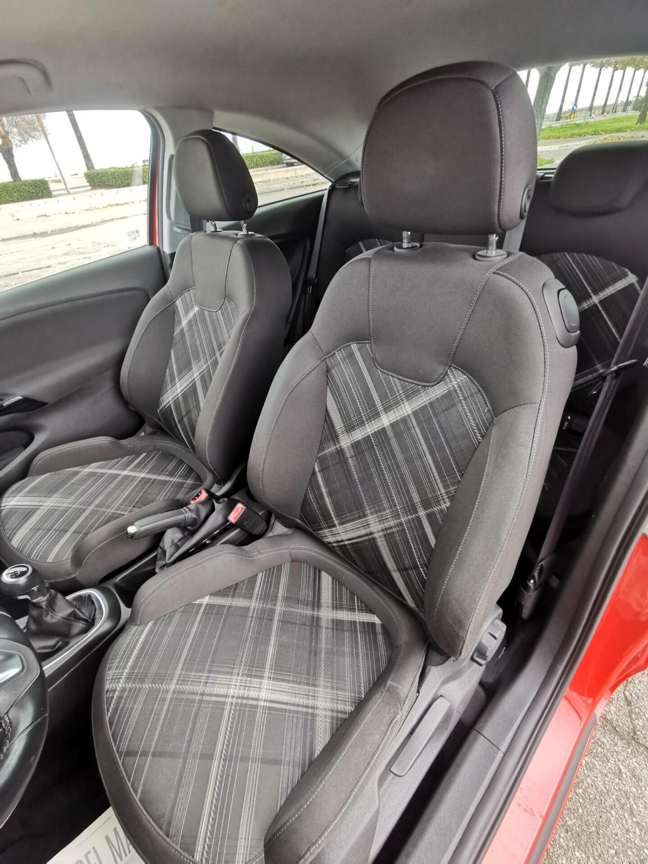 Opel Corsa 1.3 CDTI ecoFLEX Coupé Cosmo 2015