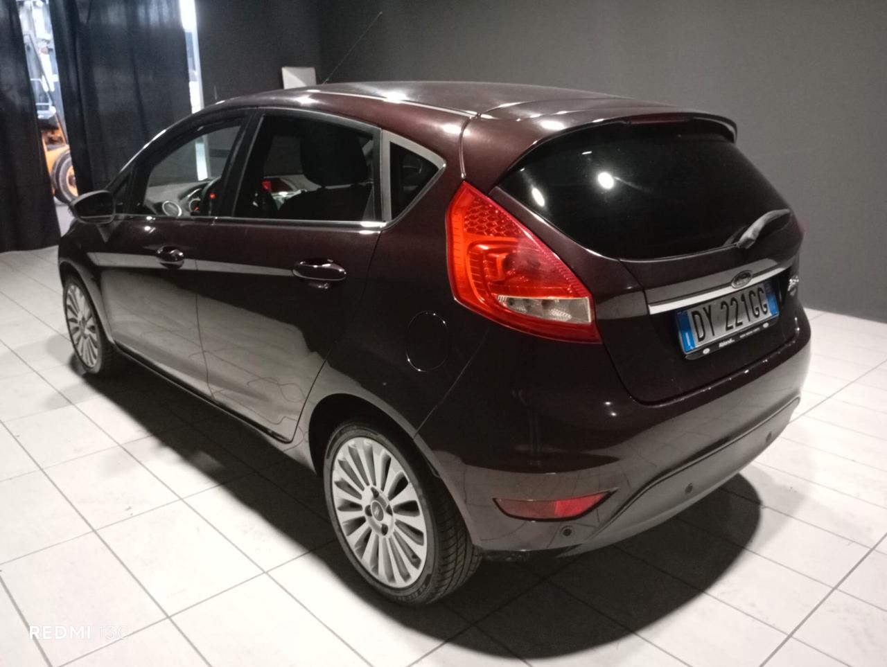 FORD FIESTA DEL 2010 1400 BENZINA GPL VALIDO FINO AL 2030