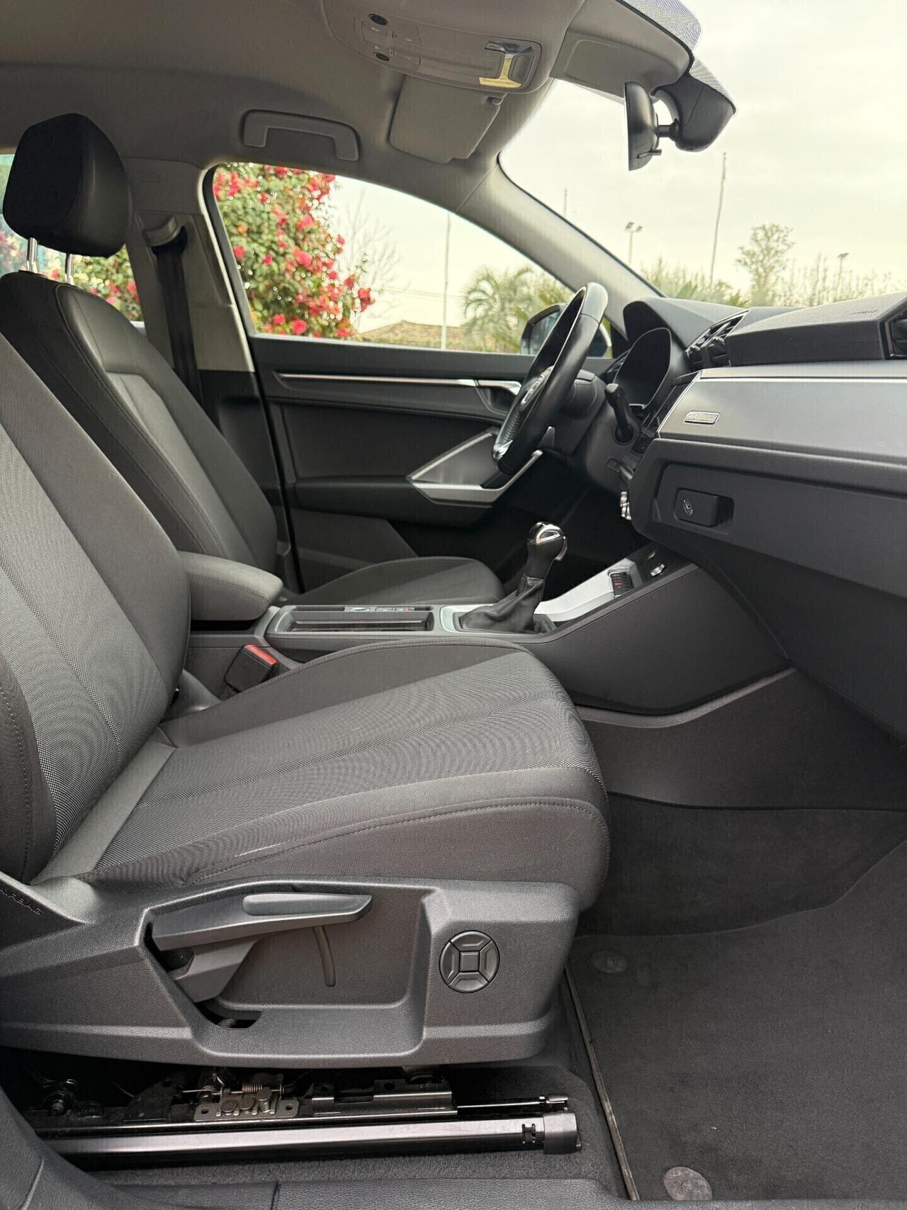 Audi Q3 SPB 35 TDI S tronic S line edition