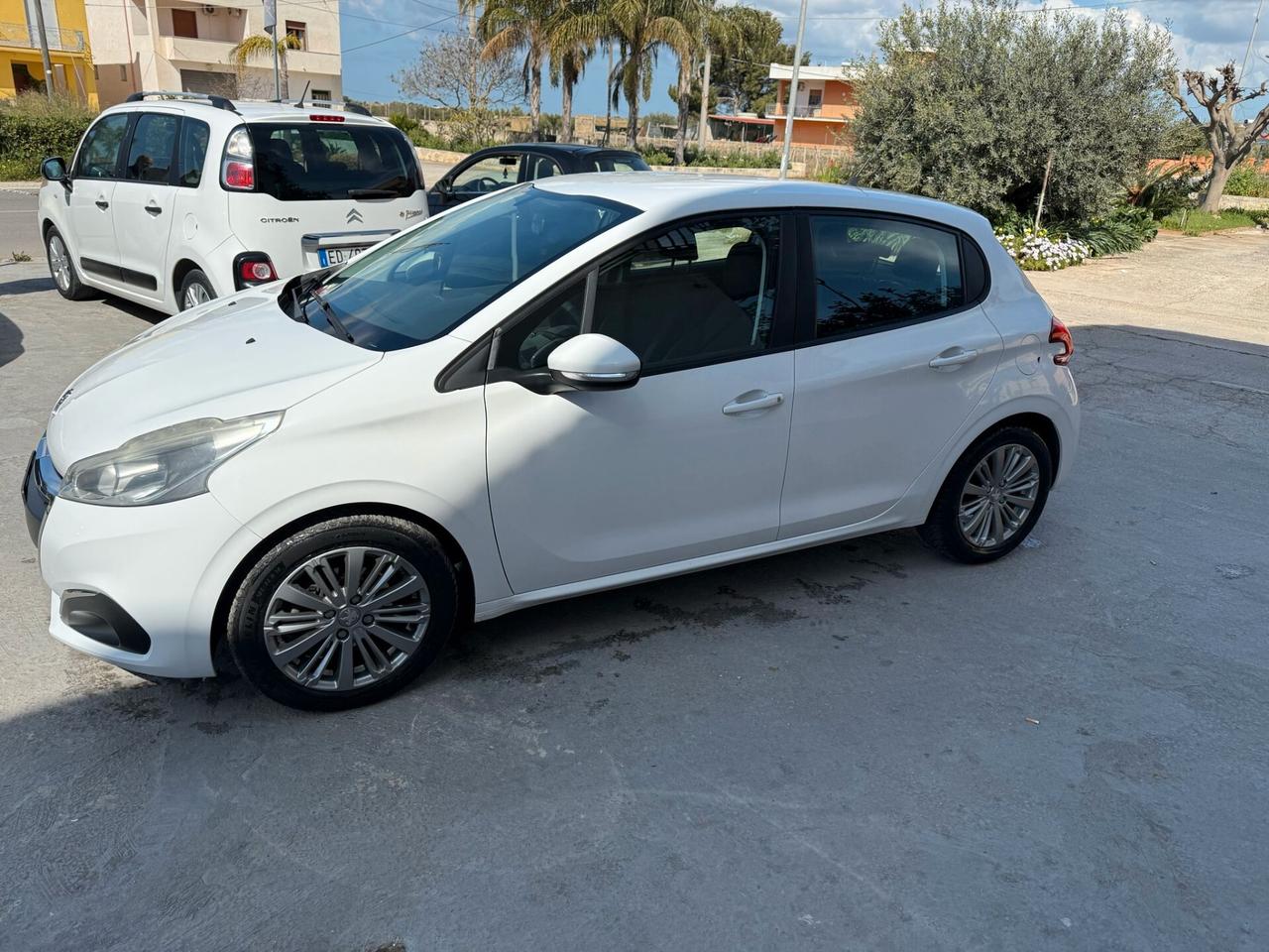 Peugeot 208 PureTech 82 5 porte Active