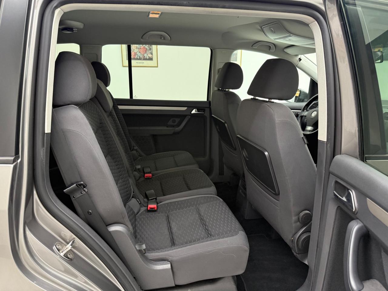 Volkswagen Touran 1.4 16V TSI 150CV DSG Highline Ecofuel