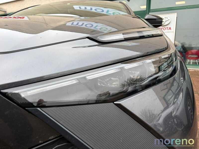 Toyota C-HR 2.0 phev Trend fwd e-cvt