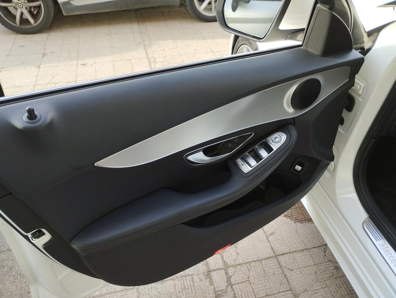 Mercedes-benz C 220 Premium