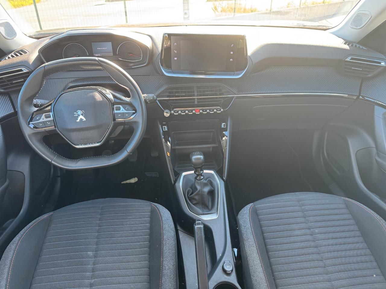 Peugeot 2008 PureTech 100 S&S Active
