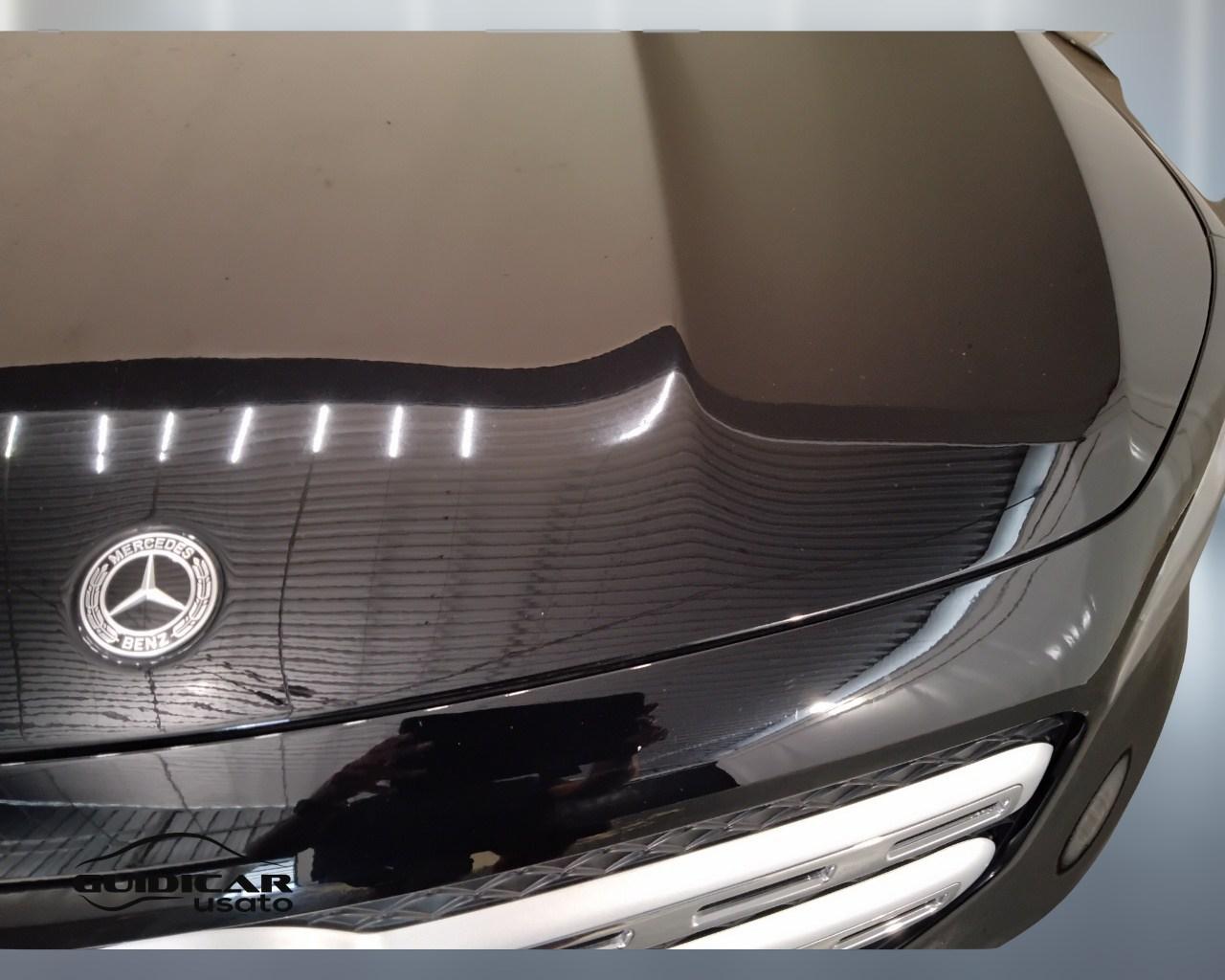 Mercedes-Benz GLB - X247 2019 - GLB 180 d Business Extra auto