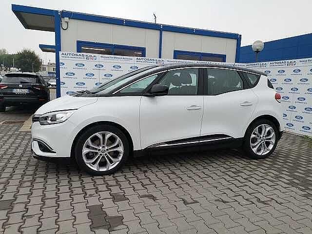 Renault Scenic Blue dCi 120 CV EDC Initiale Paris