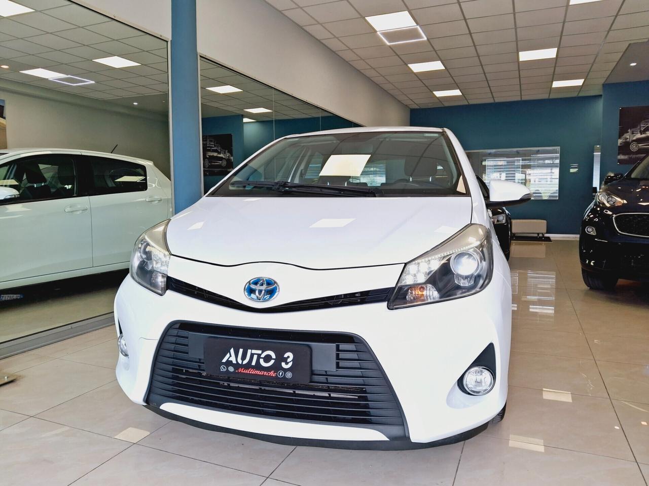 Toyota Yaris 1.5 Hybrid 5 porte Cool "Unico Proprietario