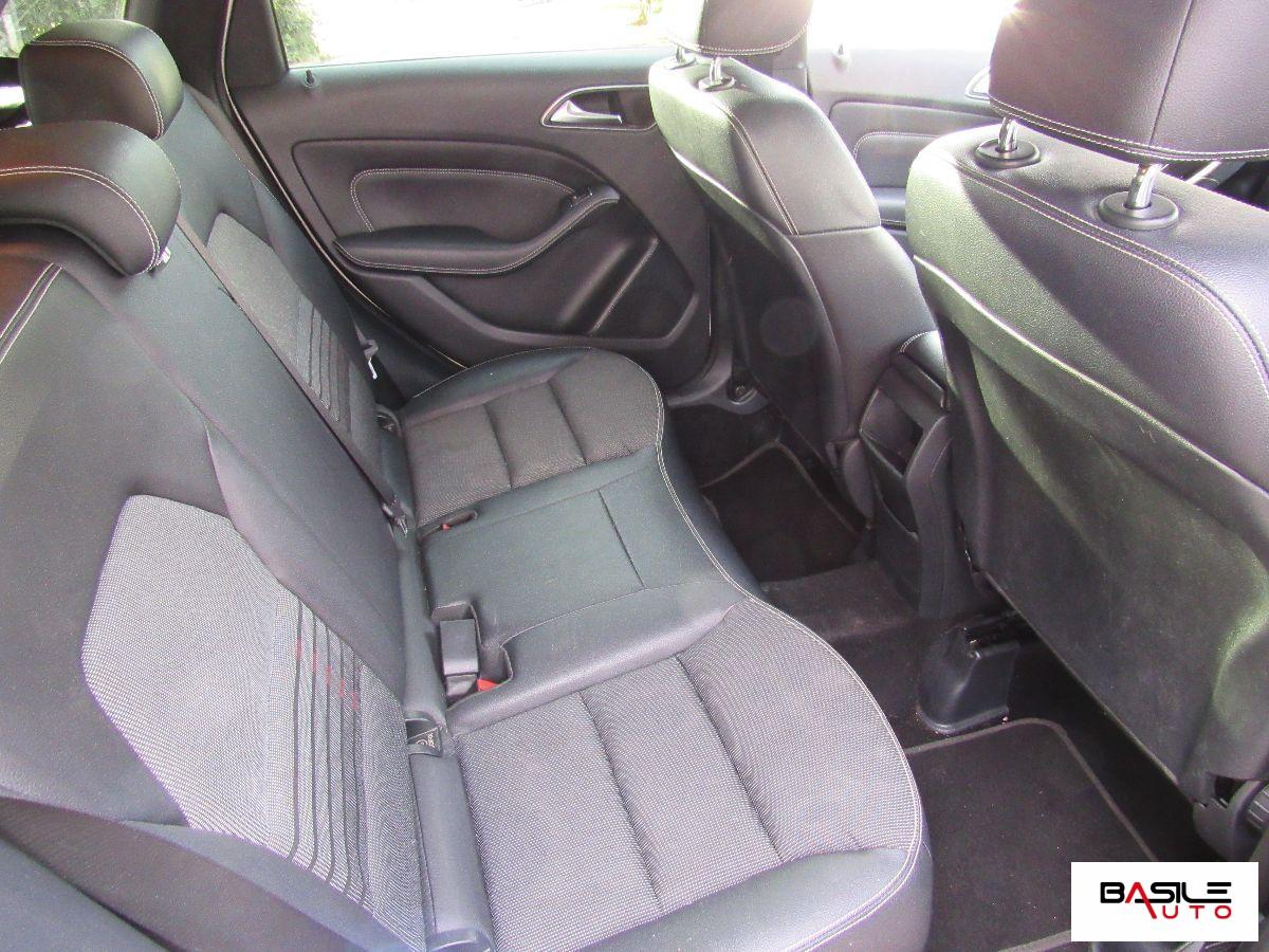 MERCEDES - Classe B - B 180 d Automatic Premium