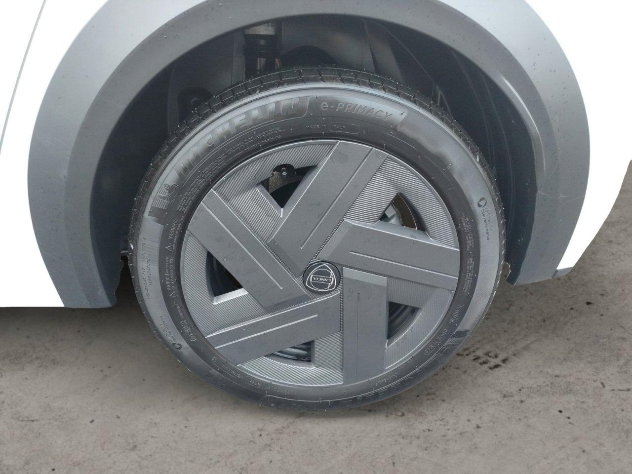 Lancia Ypsilon 1.2 mhev 110cv e-dct