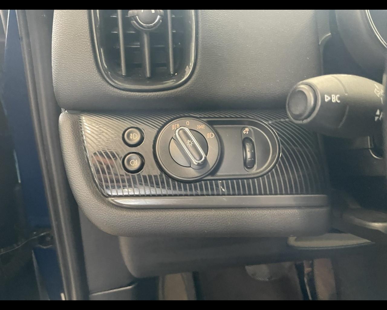 MINI Mini Countrym.(F60) - Mini 2.0 Cooper D Business Countryman Automatica