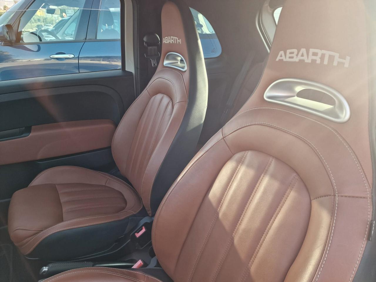 Abarth 595 1.4 Turbo T-Jet 165 CV Turismo