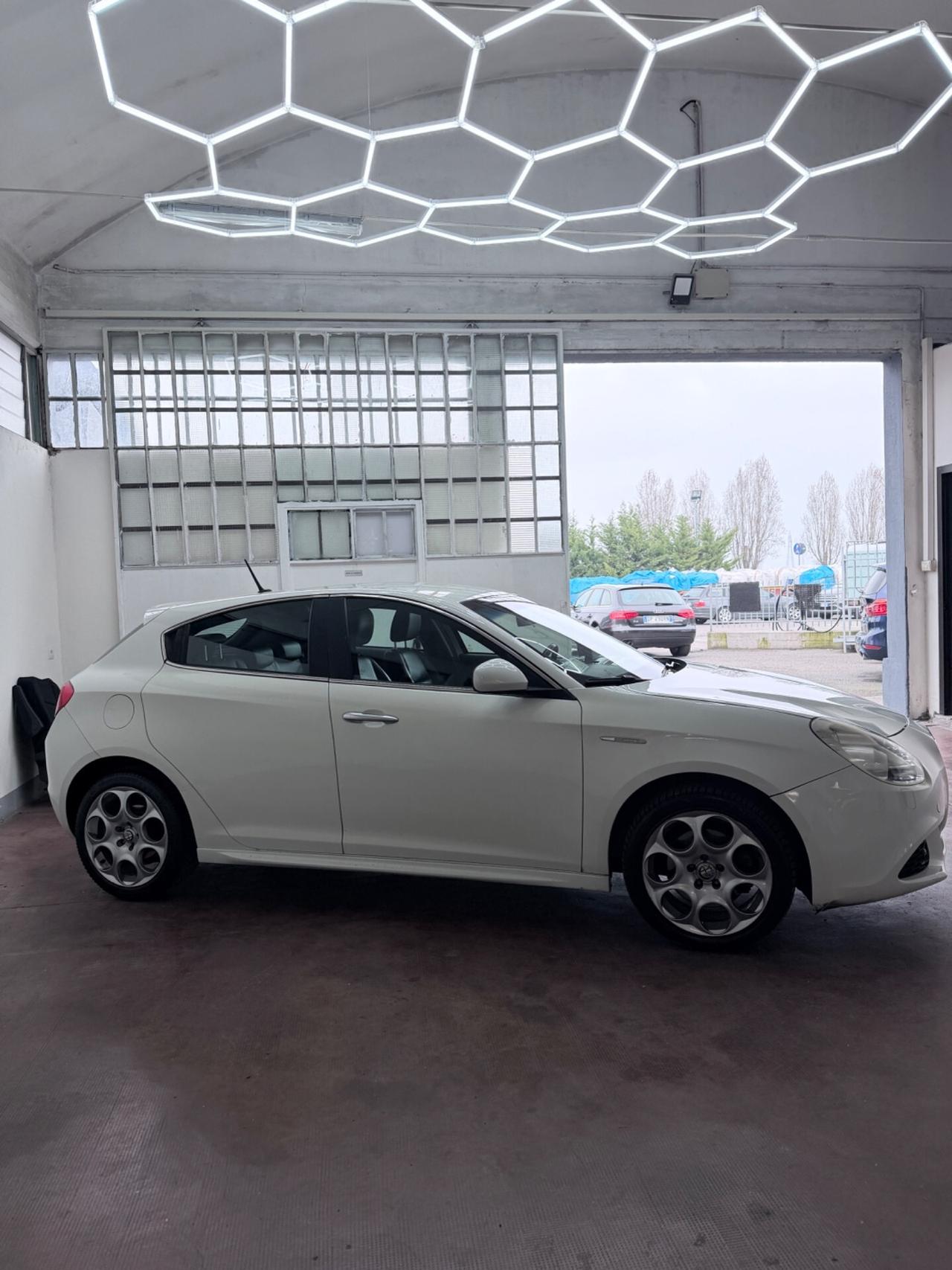 Alfa Romeo Giulietta 2.0 JTDm-2 170 CV Exclusive Automatico