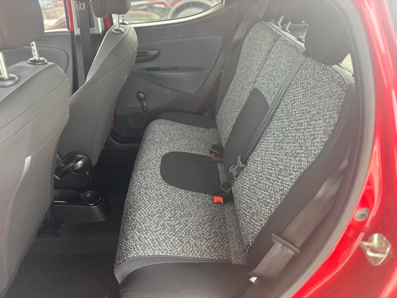 Lancia Ypsilon 1.2 69 CV 5 porte GPL Ecochic Elefantino Blu