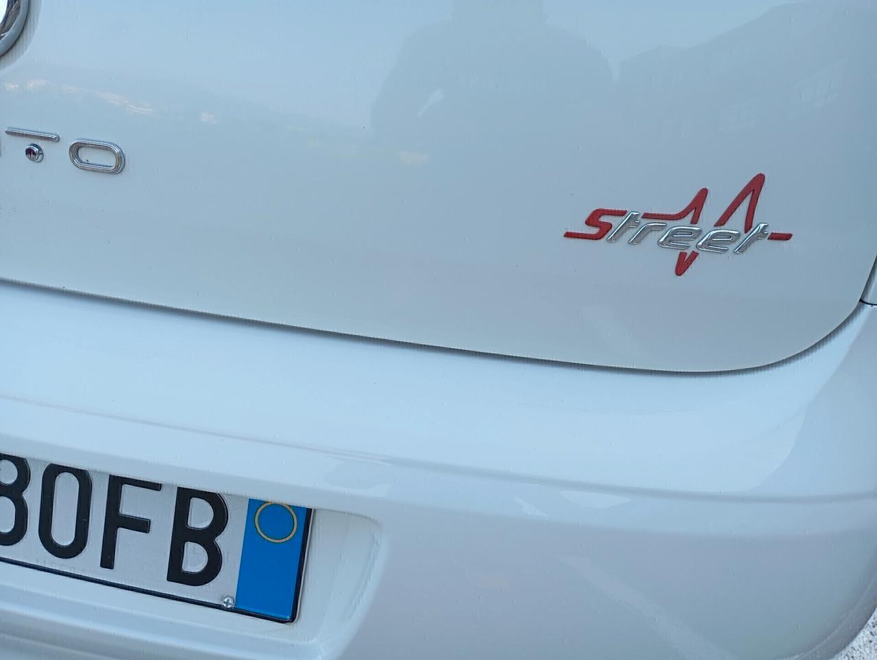 Fiat Punto 1.4 8V 5 porte Natural Power Street