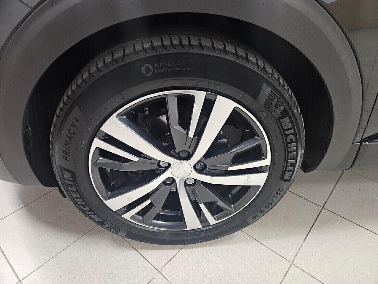 Peugeot 3008 BlueHDi 130 S&S Allure