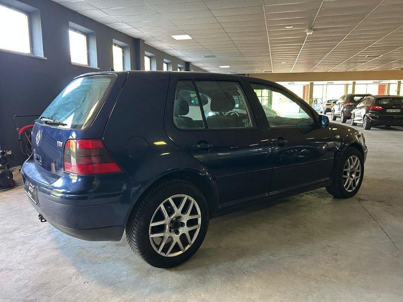 Volkswagen Golf Golf 3p 1.9 tdi Highline 130cv