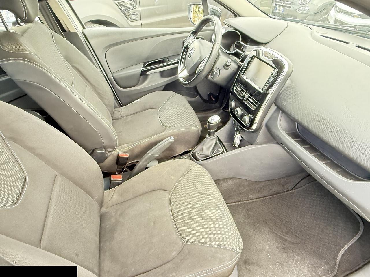 RENAULT CLIO 1.5DCI NAVI CAMERA-per neopatentati