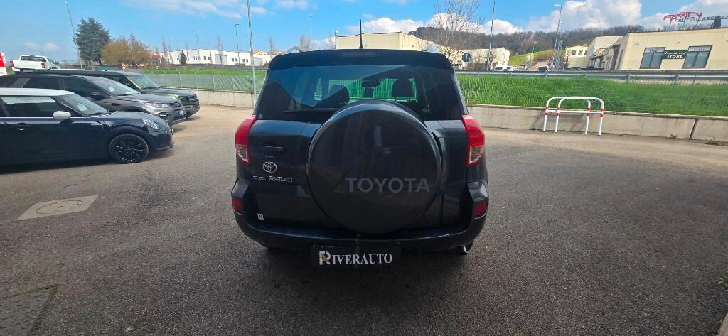 TOYOTA RAV4 3ª serie RAV4 2.2 D-4D 177 CV Luxury